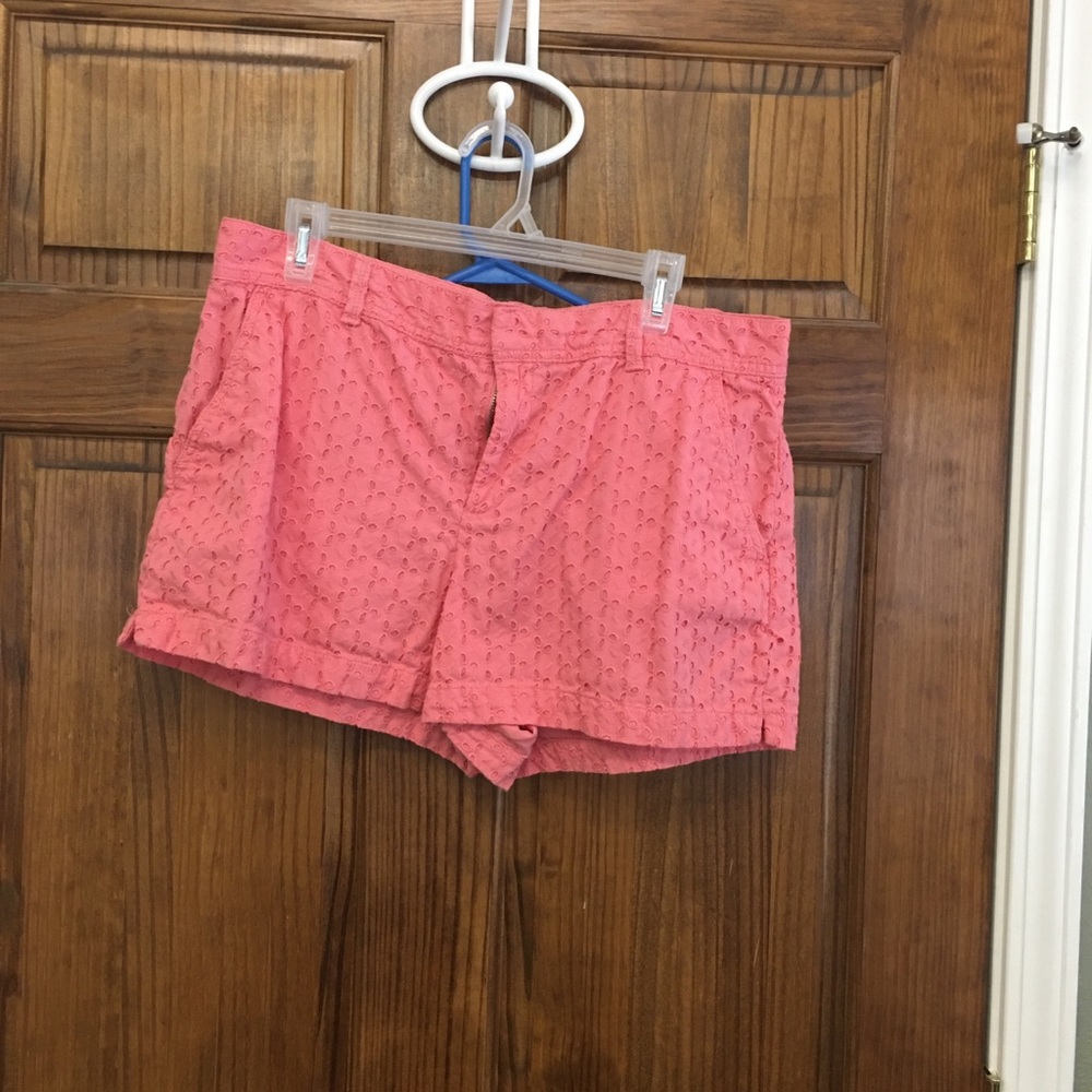 Coral/ orange size 14 eyelet gap city shorts